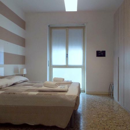 Lacaralele Apartment Milano Dış mekan fotoğraf