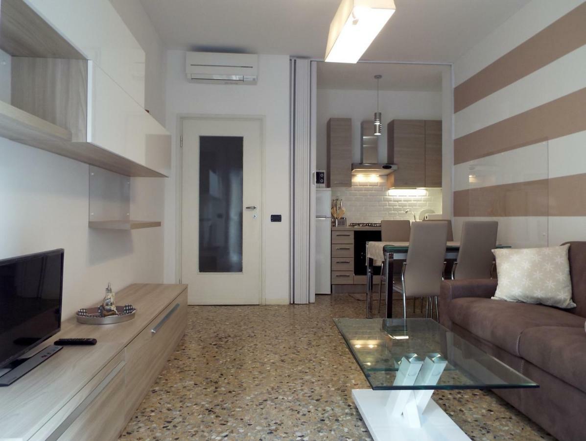 Lacaralele Apartment Milano Dış mekan fotoğraf